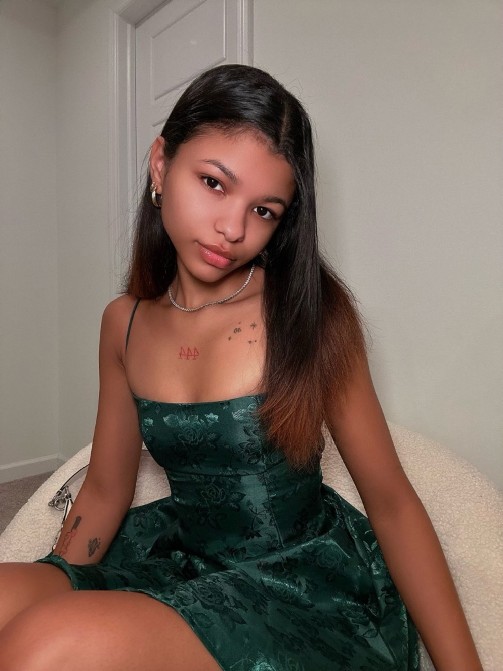 lucy in the sky green floral satin spaghetti-strap mini dress